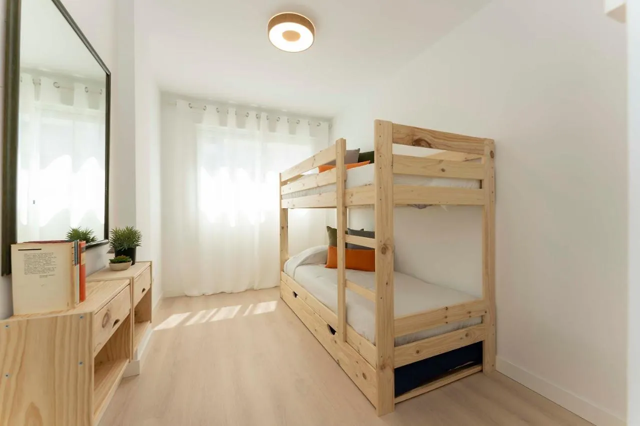 Apartamento De Lujo De Dos Dormitorios Estepona Spain